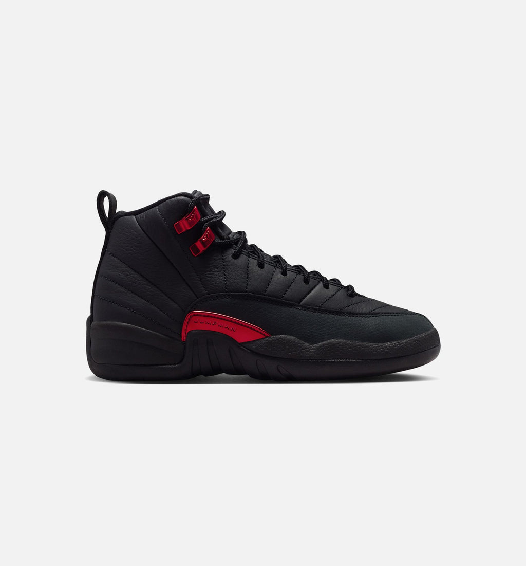 Air Jordan 12 Retro Bloodline Grade School 生活方式运动鞋 - 黑色大学红