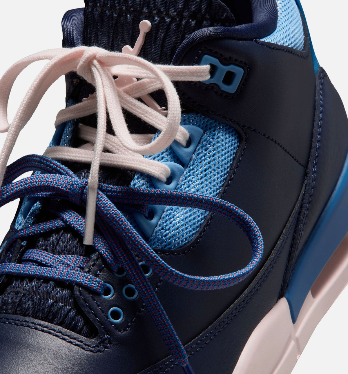 Air Jordan 3 Retro Sport Renaissance 女款运动鞋 | 深蓝/粉白/轨道红配色