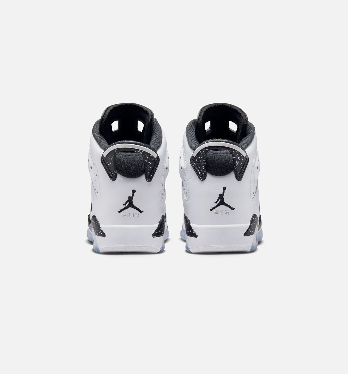 Air Jordan 6 Retro Black And White 大童运动鞋 | 黑/白配色