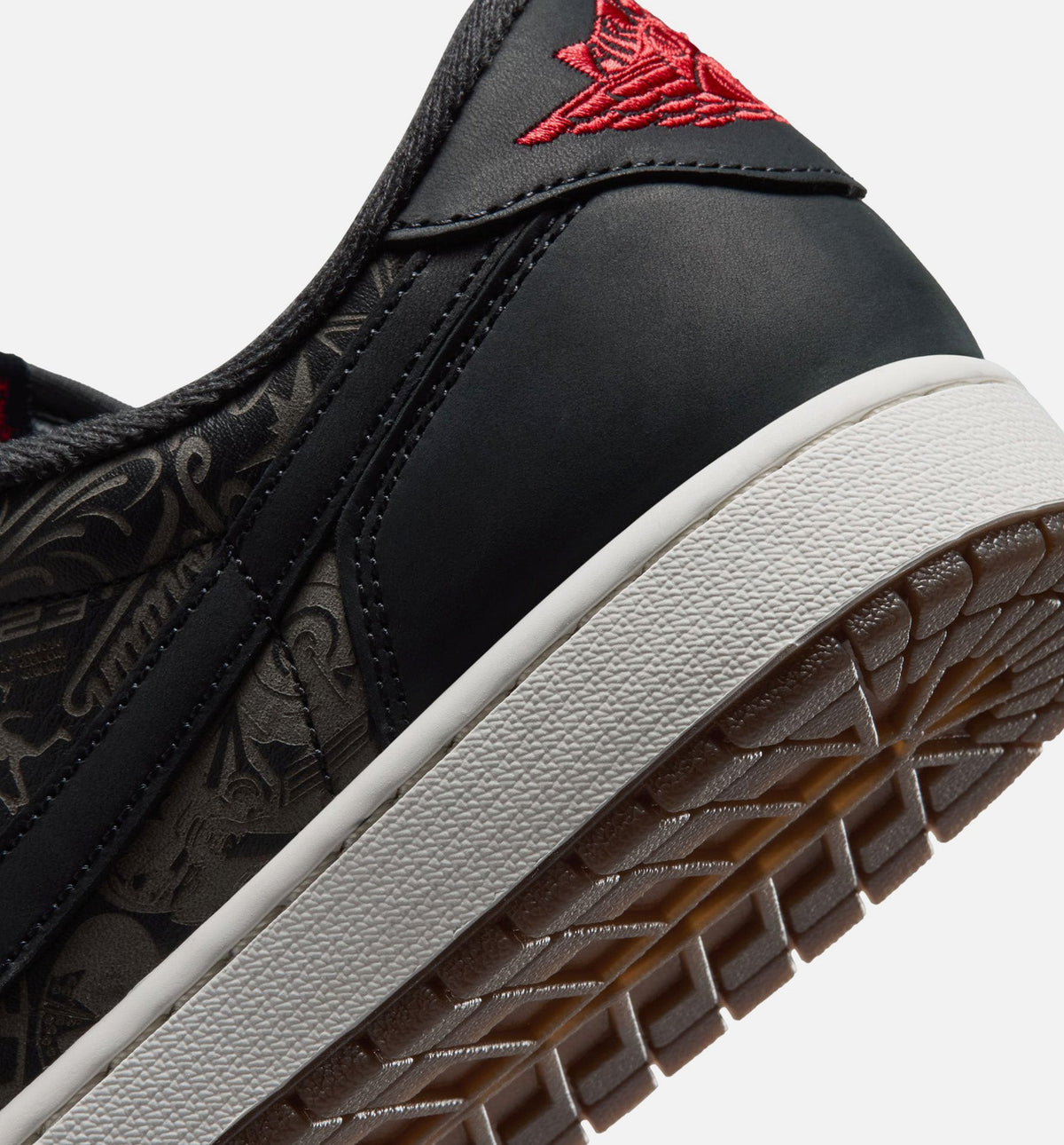 Air Jordan 1 Retro Low OG Laser Black And Varsity Red 男款低帮运动鞋 | 黑/全成红/白配色