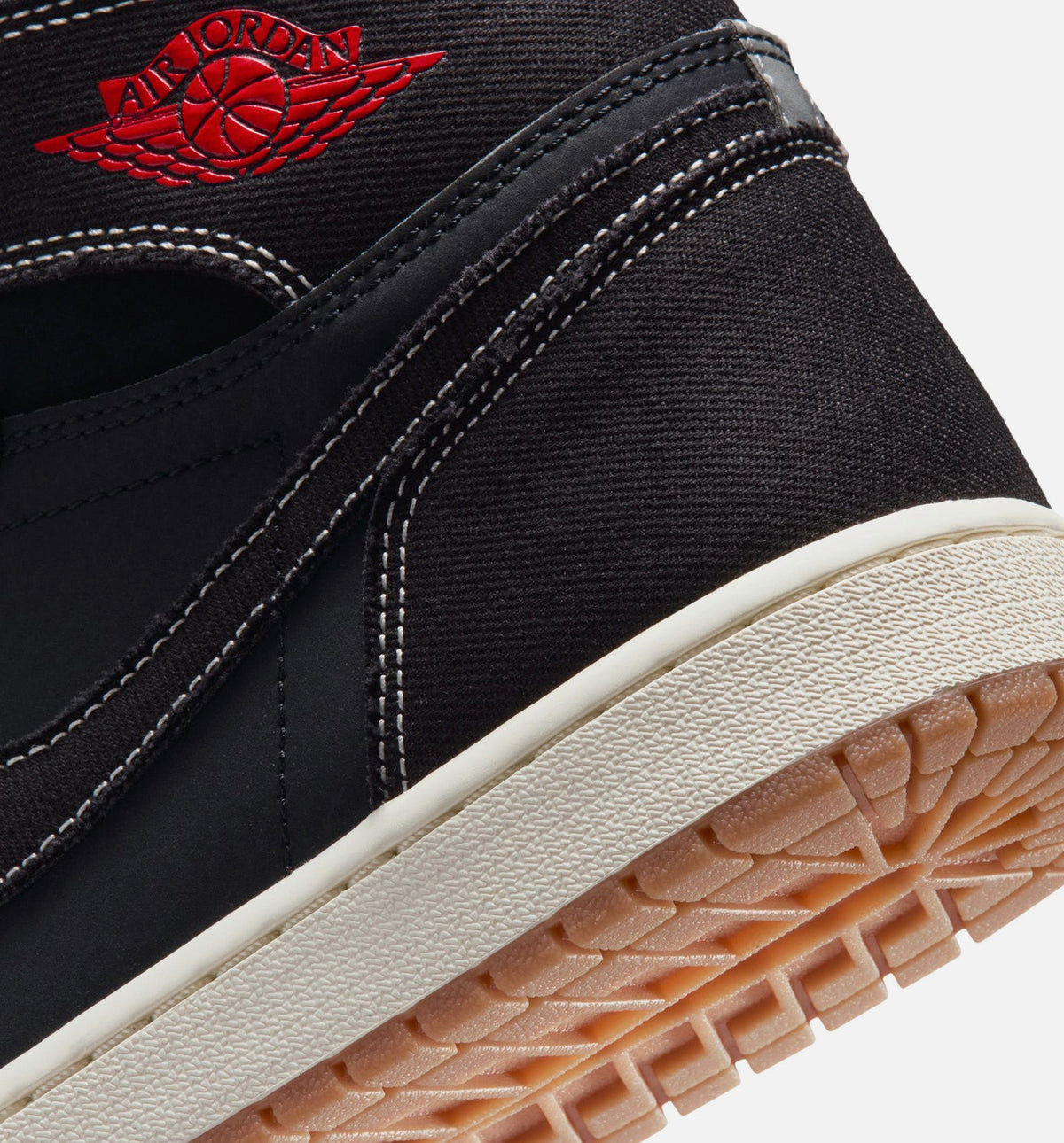Air Jordan 1 Retro High OG Flight Club 男款生活方式运动鞋 - 黑色大学红帆布白橡节棕