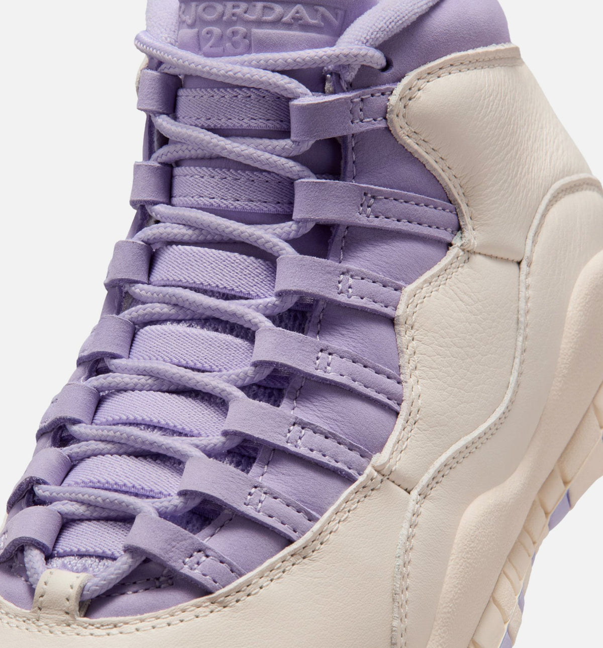 Air Jordan 10 Retro Hydrangeas 女款生活方式运动鞋 - 粉笔绣球花野葡萄色