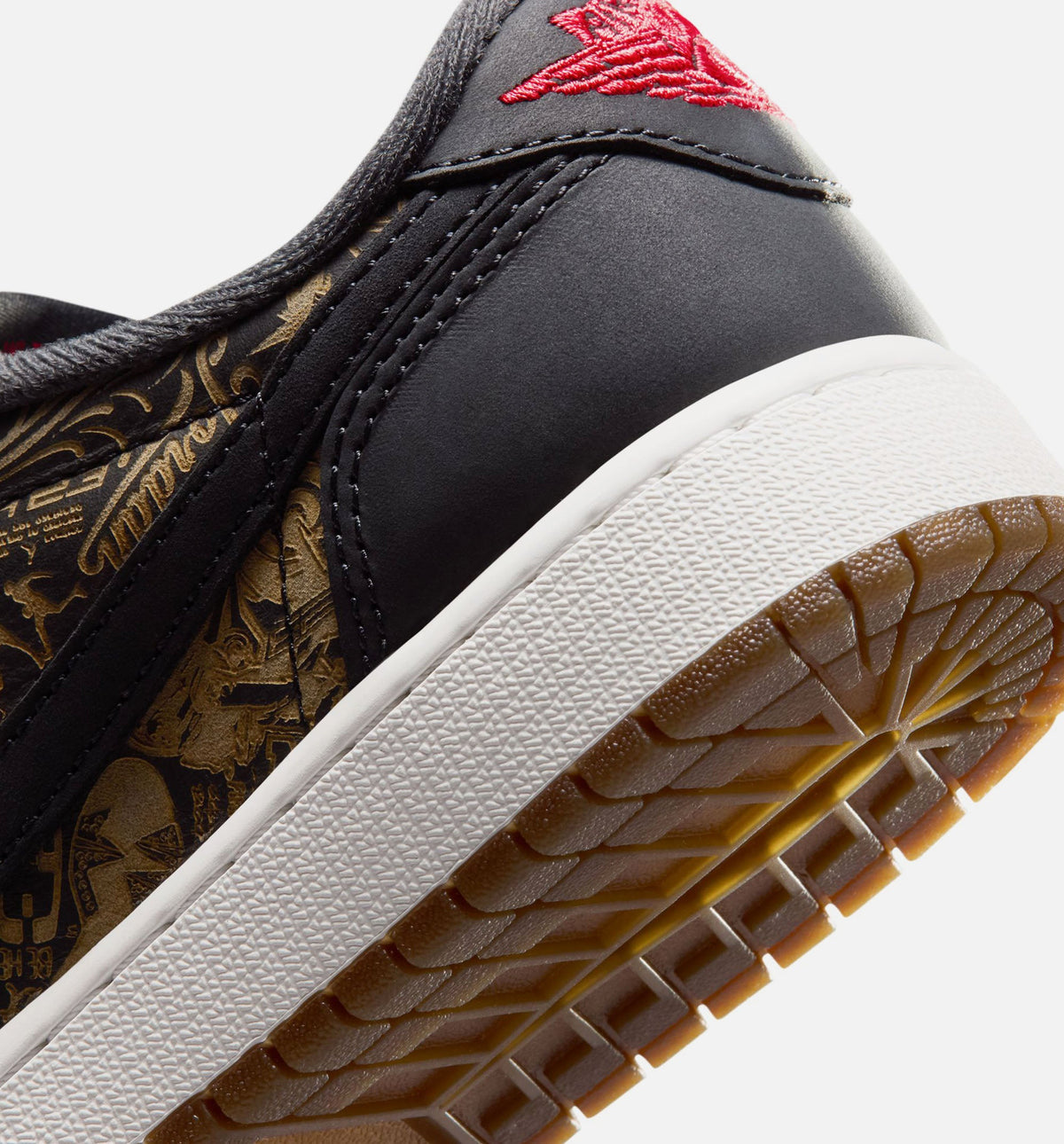 Air Jordan 1 Retro Low OG Laser Black And Varsity Red 大童低帮运动鞋 | 黑/全成红/白配色