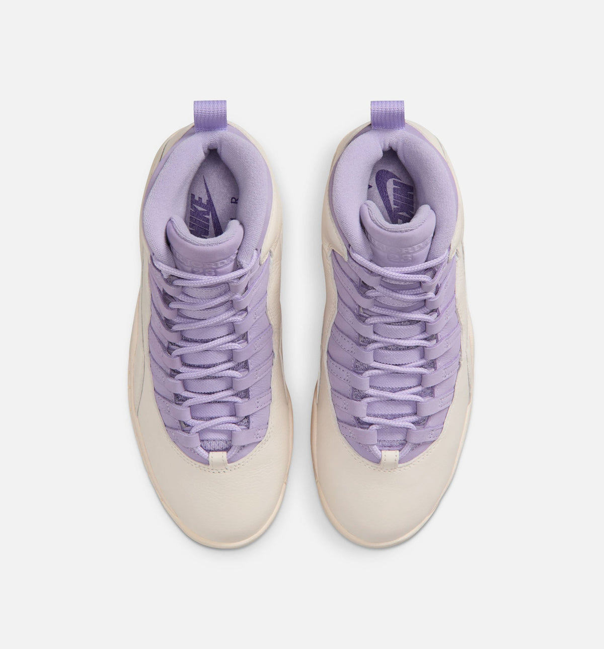 Air Jordan 10 Retro Hydrangeas 女款生活方式运动鞋 - 粉笔绣球花野葡萄色
