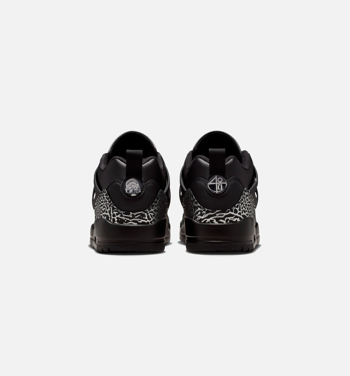 Spizike Low 男款篮球鞋 | 黑/金属銀配色