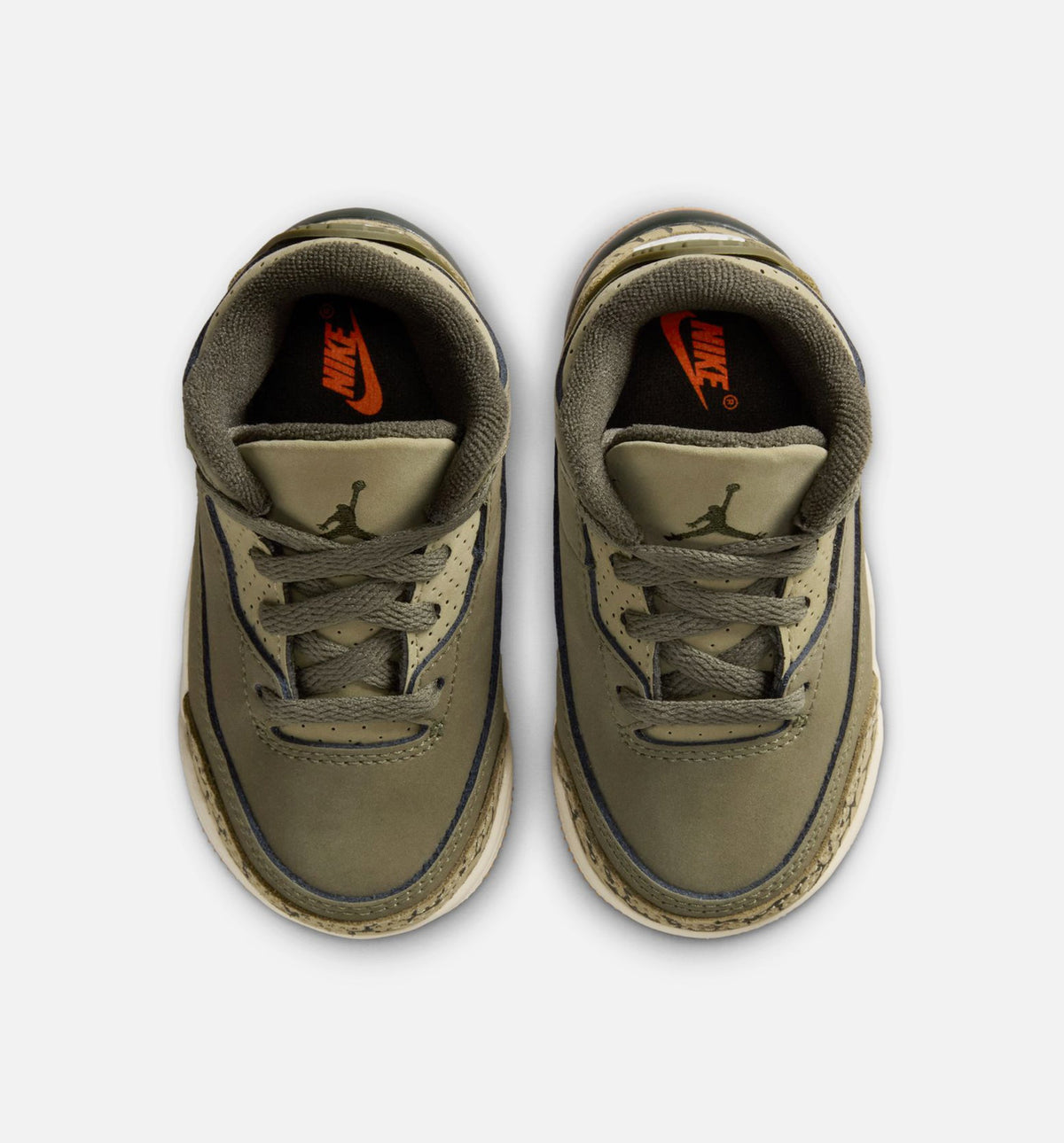 Air Jordan 3 Retro Medium Olive 婴幼儿运动鞋 | 中性橄榄/川续木/帆白配色