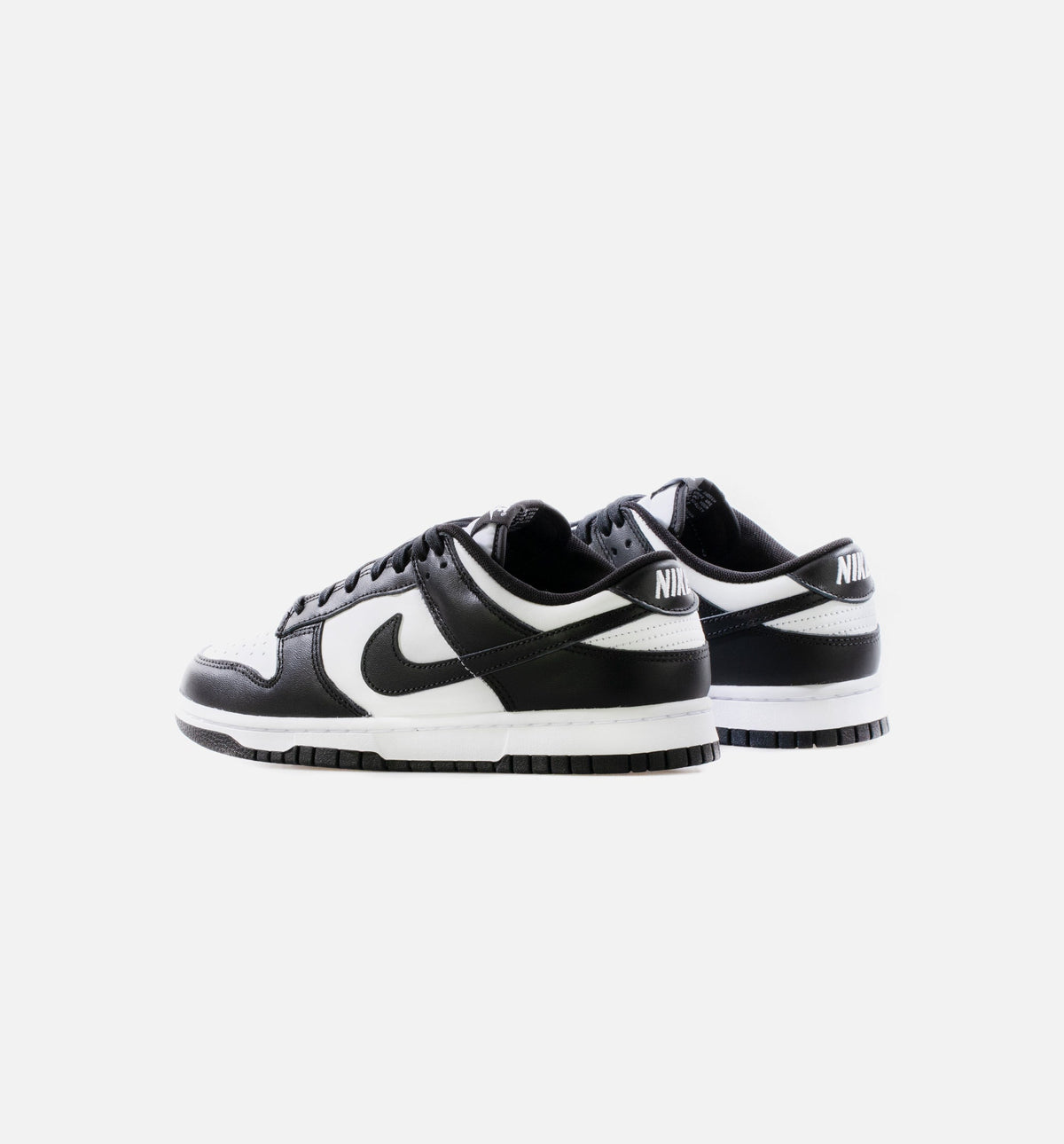 Nike Dunk Low 男款生活方式运动鞋 - 黑色白色